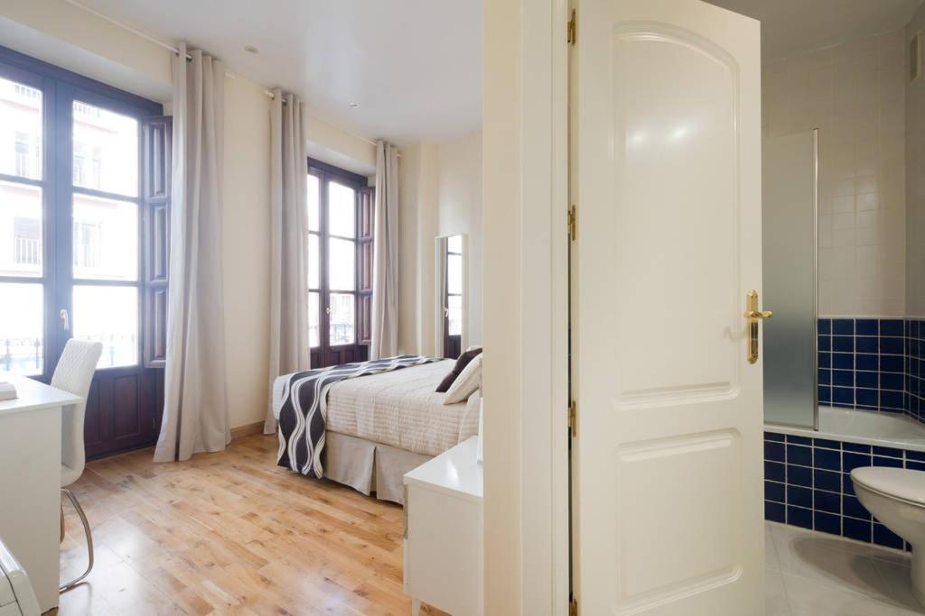Appartement Reyes Catolicos I à Grenade Extérieur photo